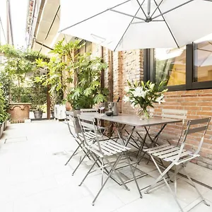 Elegant Fornasa Vecia, Canal View With A Beautiful Garden R&r Venice